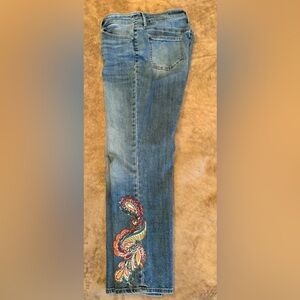 Chico’s So Slimming Embroidered Blue Jeans Size 1.5R (10R)